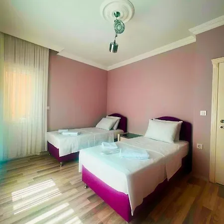 Seabird Aparthotel *